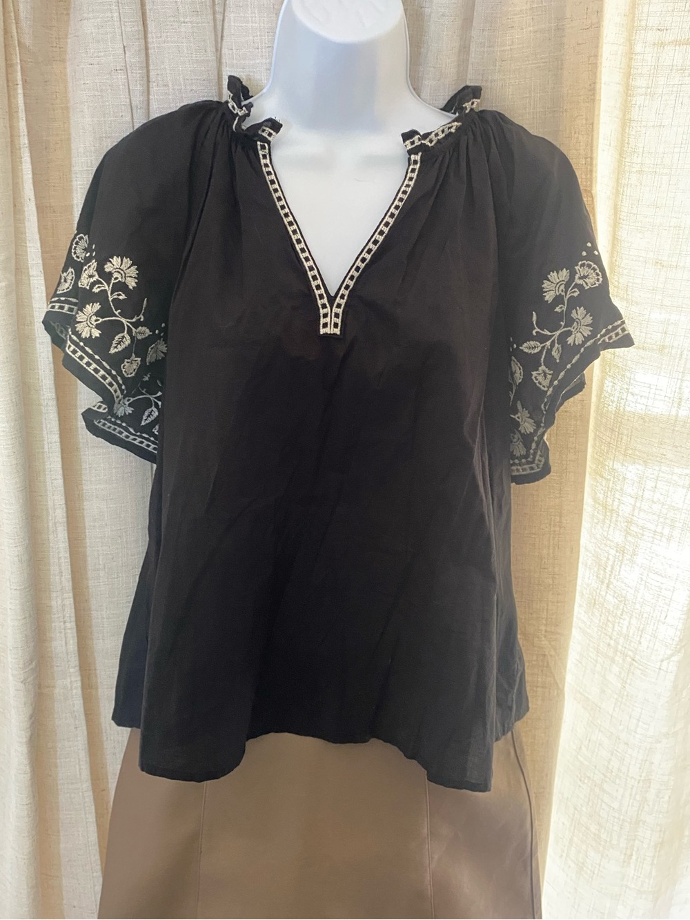 Old Navy Black Peasant Tunic with White Floral Embroidery